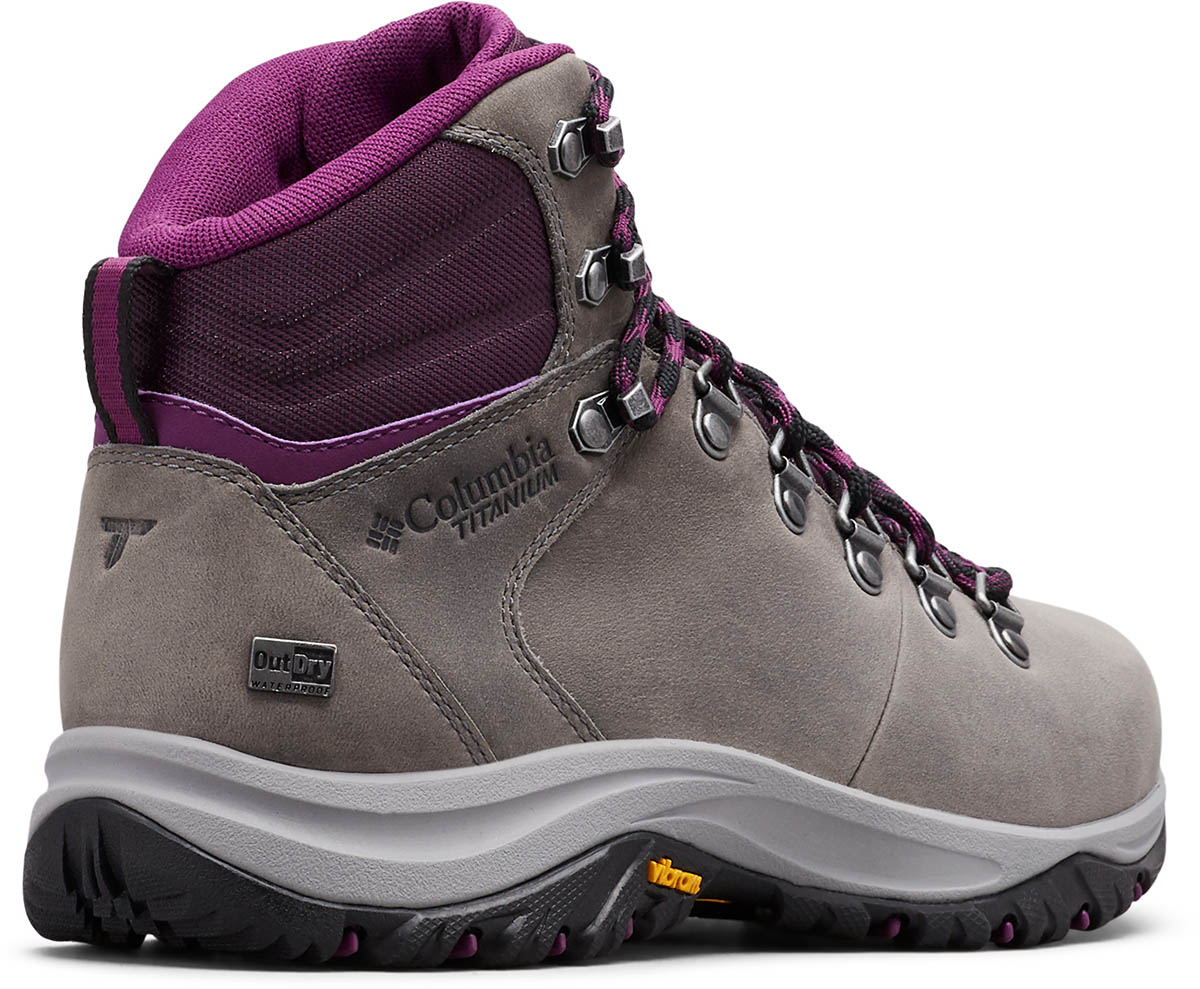 columbia titanium boots women's